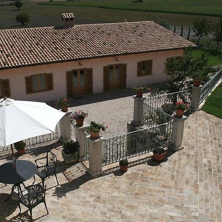 Agriturismo La Cascina Di Opaco Норча Екстериор снимка